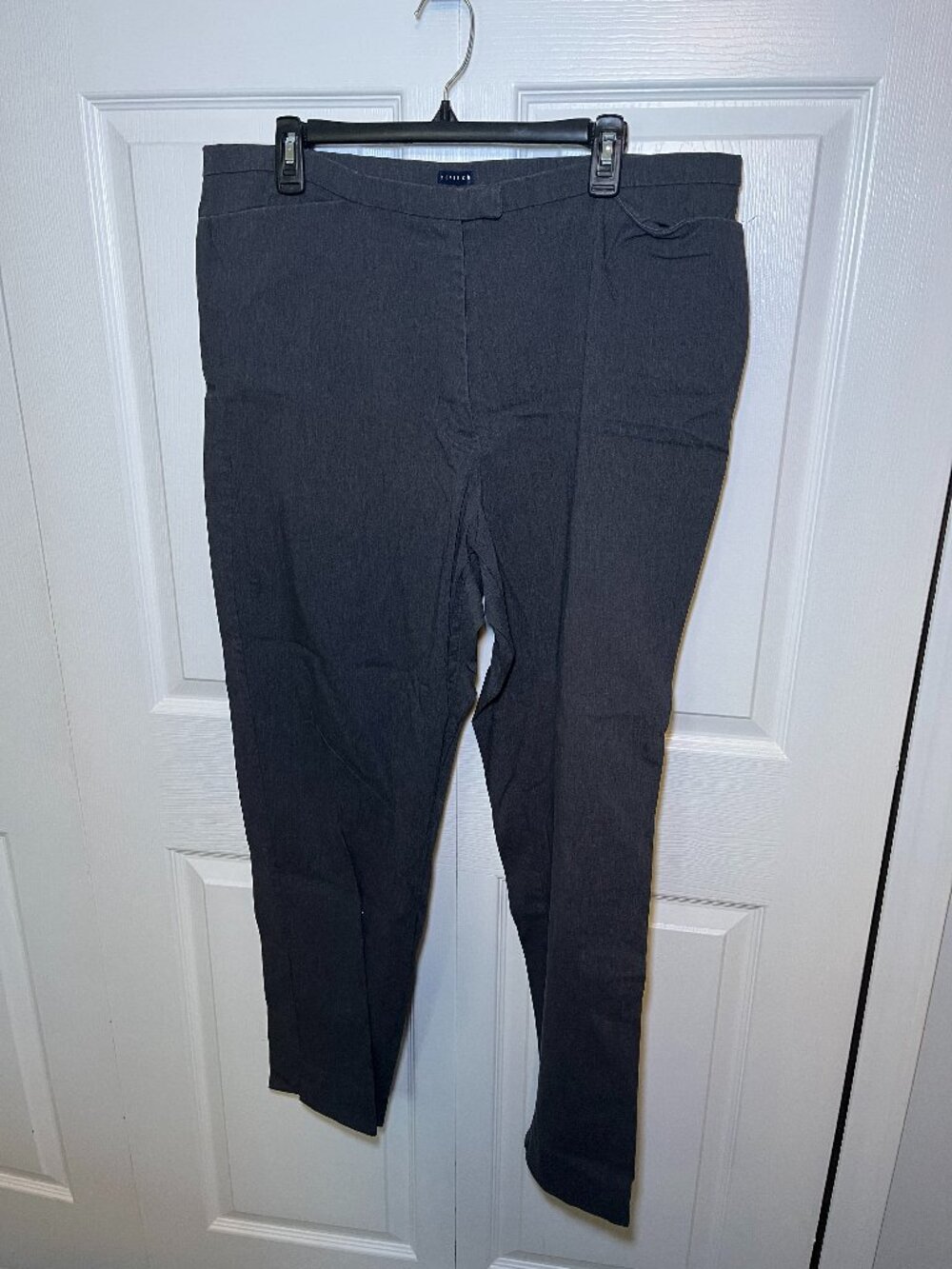 Venezia Jeans Gray Dress Pants Size 20
